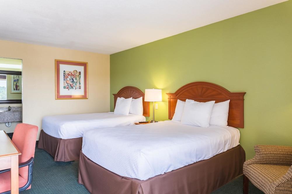Econo Lodge White Pine Morristown I-81 & I-40 Split Exterior foto
