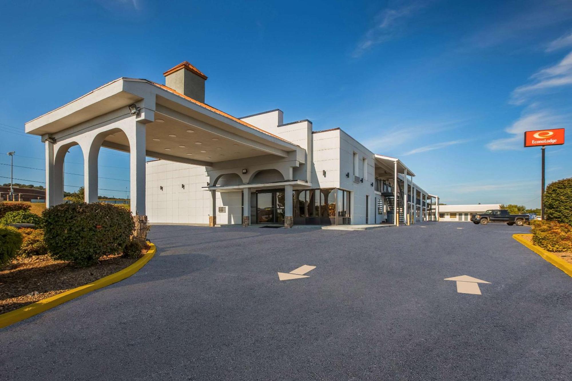 Econo Lodge White Pine Morristown I-81 & I-40 Split Exterior foto